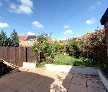 2 bedroom semi-detached house to rent - Photo 6