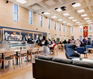 Single Room - Chisholm College - Photo 3