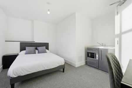 1 bedroom house of multiple occupation to rent - Photo 2