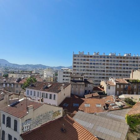 Marseille 5e, T3 au 6e avec asc, terrasse 18 m², vue dégagée - Photo 3