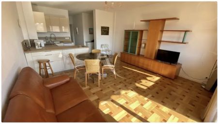 Location Appartement 2 pièces 49m² NICE 06000 - Photo 2