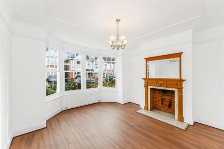 5 bedroom terraced house to rent - Photo 2