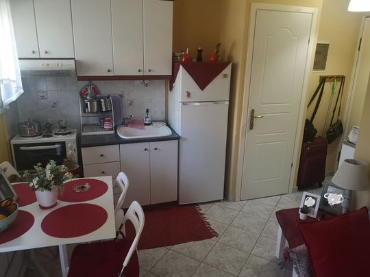 Studio/Γκαρσονιέρα για ενοικίαση Πλατεία Δημοκρατίας (Αμπελόκηποι) - Photo 1
