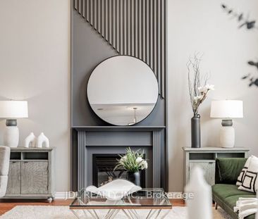 For Lease - 20 Ralph Chalmers Avenue Unit# ROOM B, Markham, Ontario - Photo 1