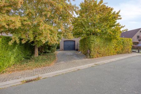 Comfortabele villa met 5 slaapkamers in doodlopende straat - Photo 2