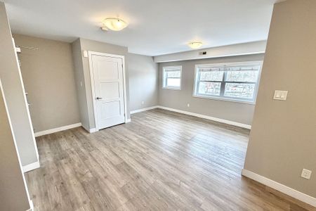 For Lease - 1277 Commissioners Road Unit# 203, London South, Ontario - Photo 5