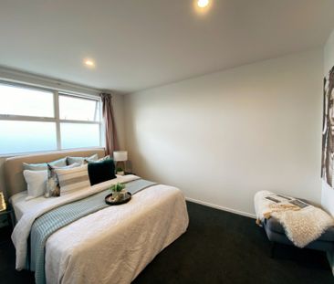 Frankton Three Bedroom Townhouse, Low maintenance - Photo 2