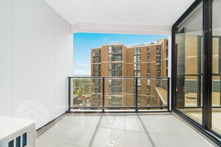 1423/1 Maple Tree Road Westmead - Photo 5