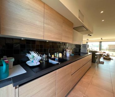 Prachtige halfopenwoning met 3 slaapkamers en tuin - Foto 6