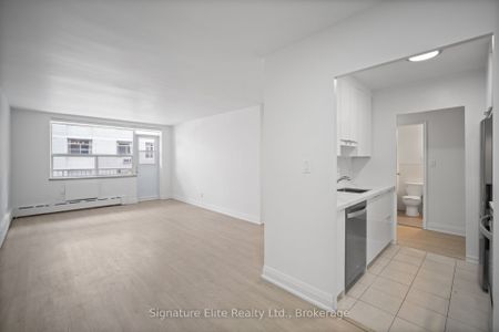 345 Lonsdale Road #303 - Photo 3