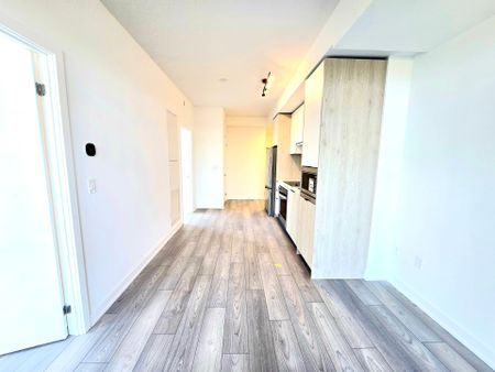 For Lease - 1007 The Queensway N/A Unit# 409, Toronto, Ontario - Photo 2