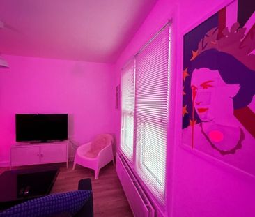 2 Bed Flat, High Road Leyton, E15 - Photo 2