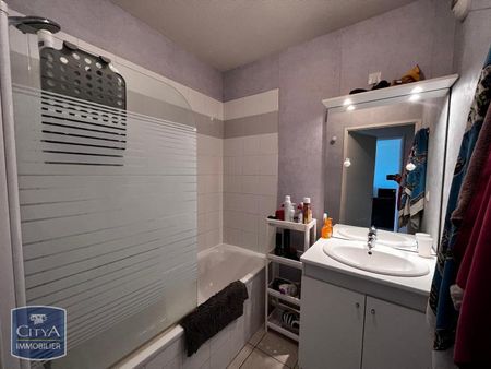 Location Appartement 2 pièces 47m² FALAISE 14700 - Photo 4