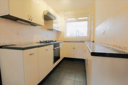 3 bedroom house to rent - Photo 3