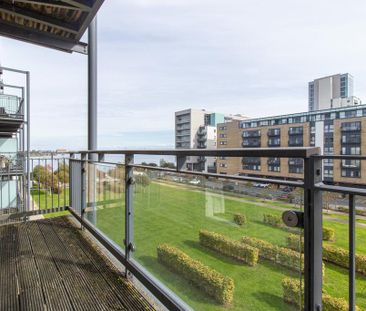 2 bedroom apartment to rent - Photo 2