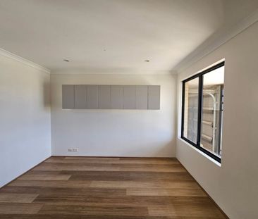 Amazing Family Home - Photo 4