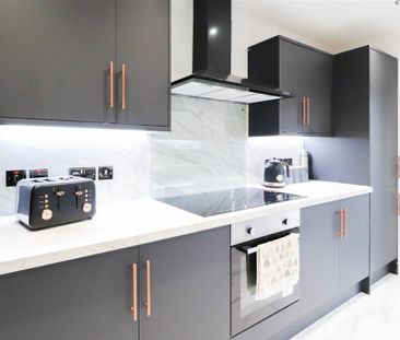 1 bedroom in a house share to rent - Photo 3