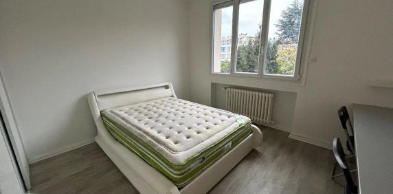 Appartement à louer 2 pièces 45.1m² - Photo 2