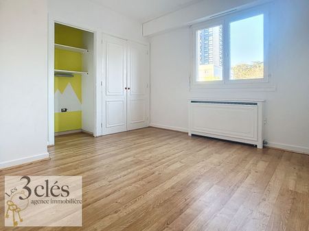 Location Appartement 4 pièces 98m² - Photo 5