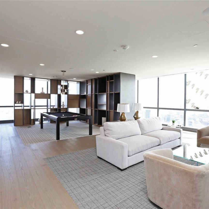 For Lease - 7 Grenville Street Unit# 3213, Toronto, Ontario - Photo 1