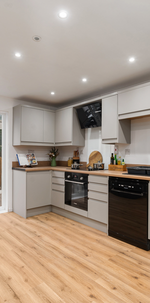 Polruan Place Room 2 - Photo 1