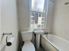 3 bed Mid Terraced House for Rent - Photo 1