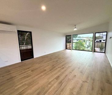 --Private Viewings by appointments. -- Brand New Modern Home in Bea... - Photo 2