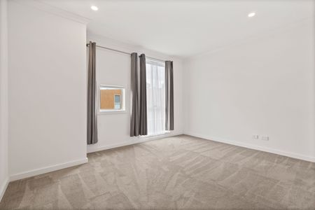 Fantastic Home, So Much To Offer! - Photo 4