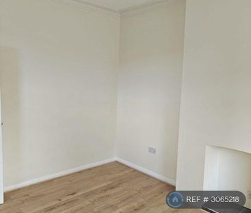 3 bedroom detached house to rent - Photo 6