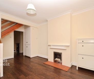 3 bedroom terraced house to rent - Photo 1