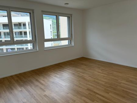 Très joli appartement de 2.5 pièces au 2ème étage avec grand balcon - Photo 5