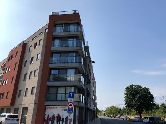 2-slpk-APP + ruime garage - Photo 1