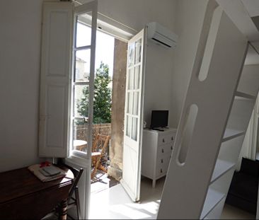 AVIGNON INTRA MUROS: Très beau studio climatisé en duplex au coeur ... - Photo 5