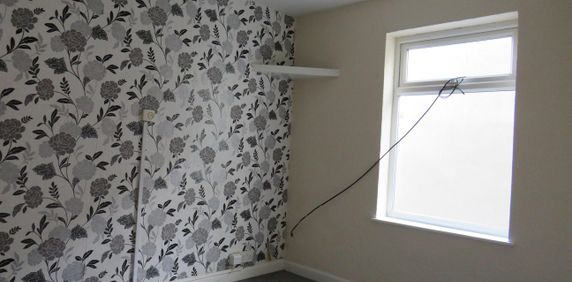 Denmark Road, Lowestoft - Photo 2