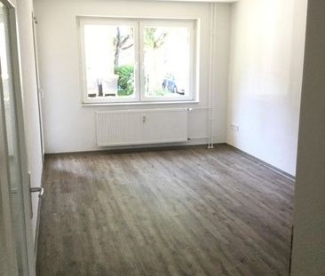 2 Zimmer-Wohnung mit Balkon zu vermieten - Photo 1