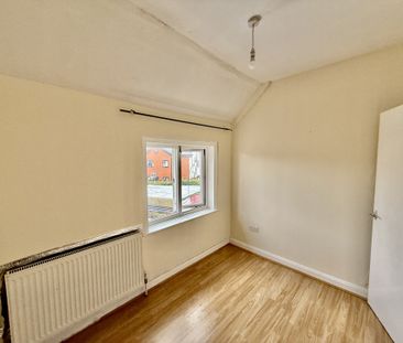 Newly redecorated 3-bed semi in Cavendish, Derby. Freshly painted w... - Photo 5