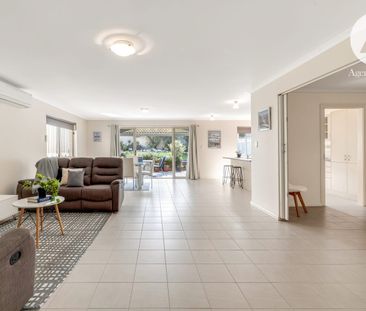 Location. Lifestyle. Space. - Photo 2