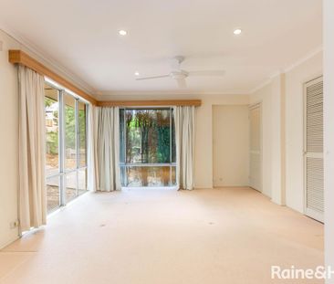 Unique home close to Flinders Uni - Photo 2