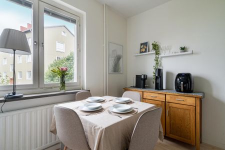 Ahlbergers väg, Nyköping - Photo 2