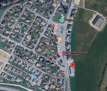 RIAZ - 2 ½ PIECES NEUF AVEC GRAND BALCON ! - Foto 4