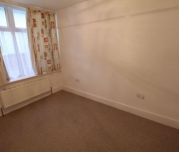 3 bedroom detached house to rent - Photo 5