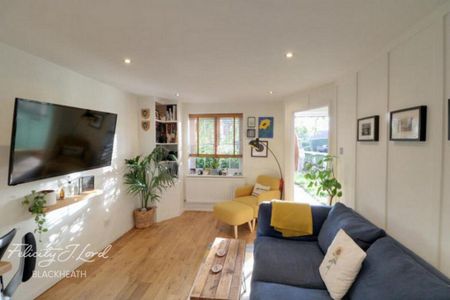 2 bedroom terraced house to rent - Photo 2