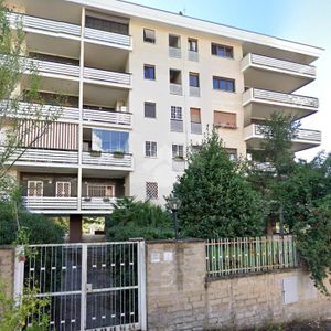 Bilocale in affitto - Photo 2