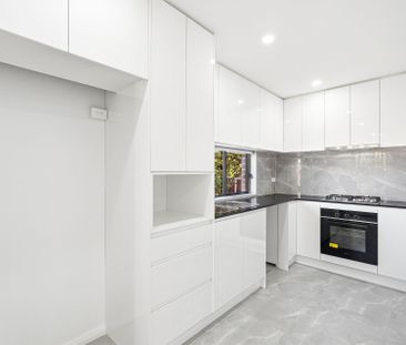 BRAND NEW TWO BEDROOM GRANNY FLAT - Photo 1