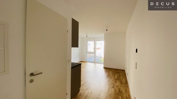 / TOLLE ANBINDUNG / ZWEI ZIMMER / 2. OG / NACH INNENHOF AUSGERICHTET / AB 1.04.2026 VERFÜGBAR - Photo 1