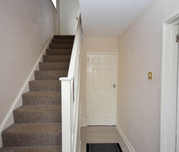 3 bed semi-detached house to rent in Grosvenor Crescent, Hebburn, NE31 - Photo 2