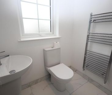 15 Park Mews, Newtownabbey, BT36 4BF - Photo 4