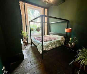 2 Bed Flat, Pembroke Road, BS8 - Photo 4