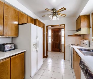 For Lease - 25 Bentworth Avenue, Toronto, Ontario - Photo 6