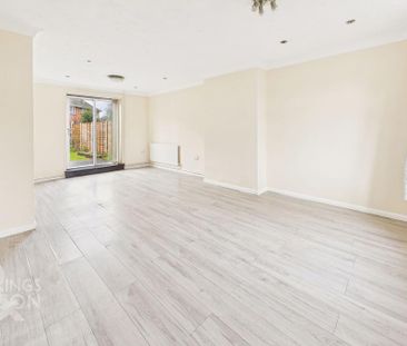 3 bedroom semi-detached house to rent - Photo 1